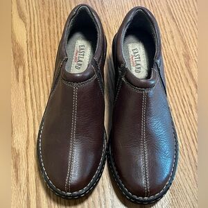 Sz 9 EASTLAND Womens Tracie Shoes  Brown  Leather Comfort